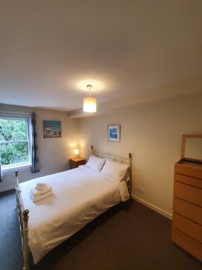 3 Bedrooms Flat In Central Edinburgh Old Town , Grassmarket Heart Of Edinburgh Flat Sleeps 6 , Eh1 Bagian luar foto