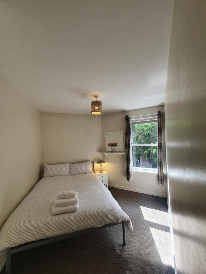 3 Bedrooms Flat In Central Edinburgh Old Town , Grassmarket Heart Of Edinburgh Flat Sleeps 6 , Eh1 Bagian luar foto