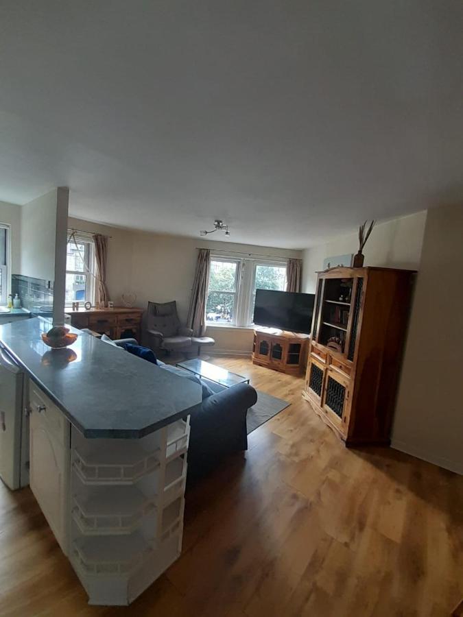 3 Bedrooms Flat In Central Edinburgh Old Town , Grassmarket Heart Of Edinburgh Flat Sleeps 6 , Eh1 Bagian luar foto
